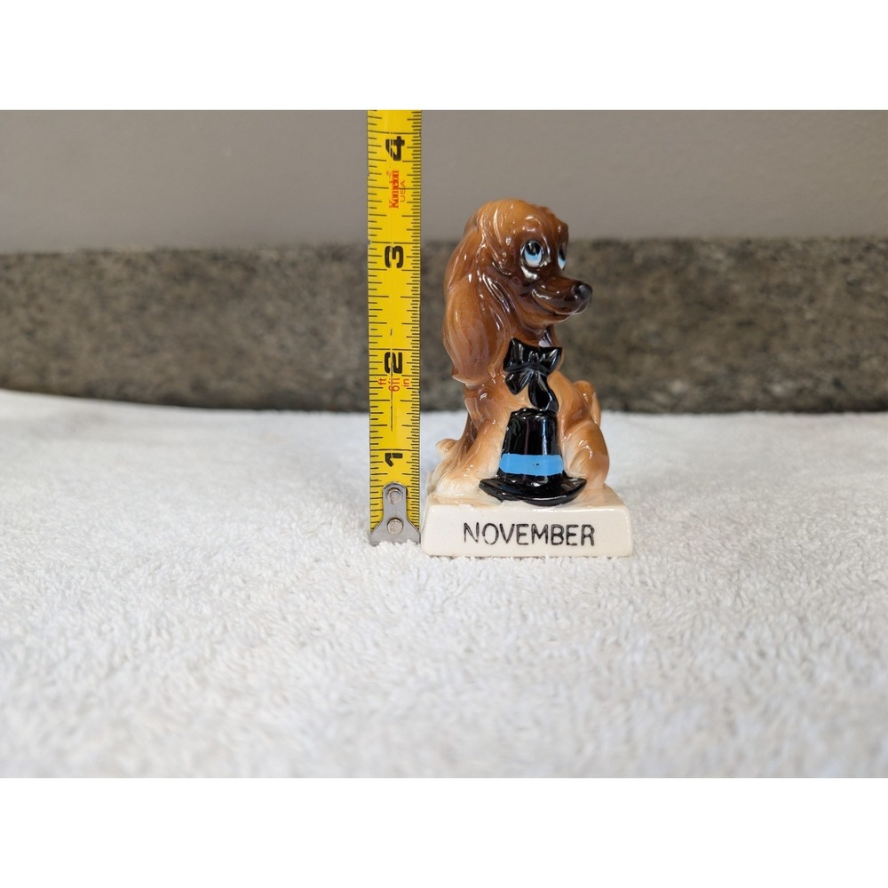 Norcrest Calendar Birthday November Dog Figurine A646 Thanksgiving Pilgrim Hat - Picture 11 of 12